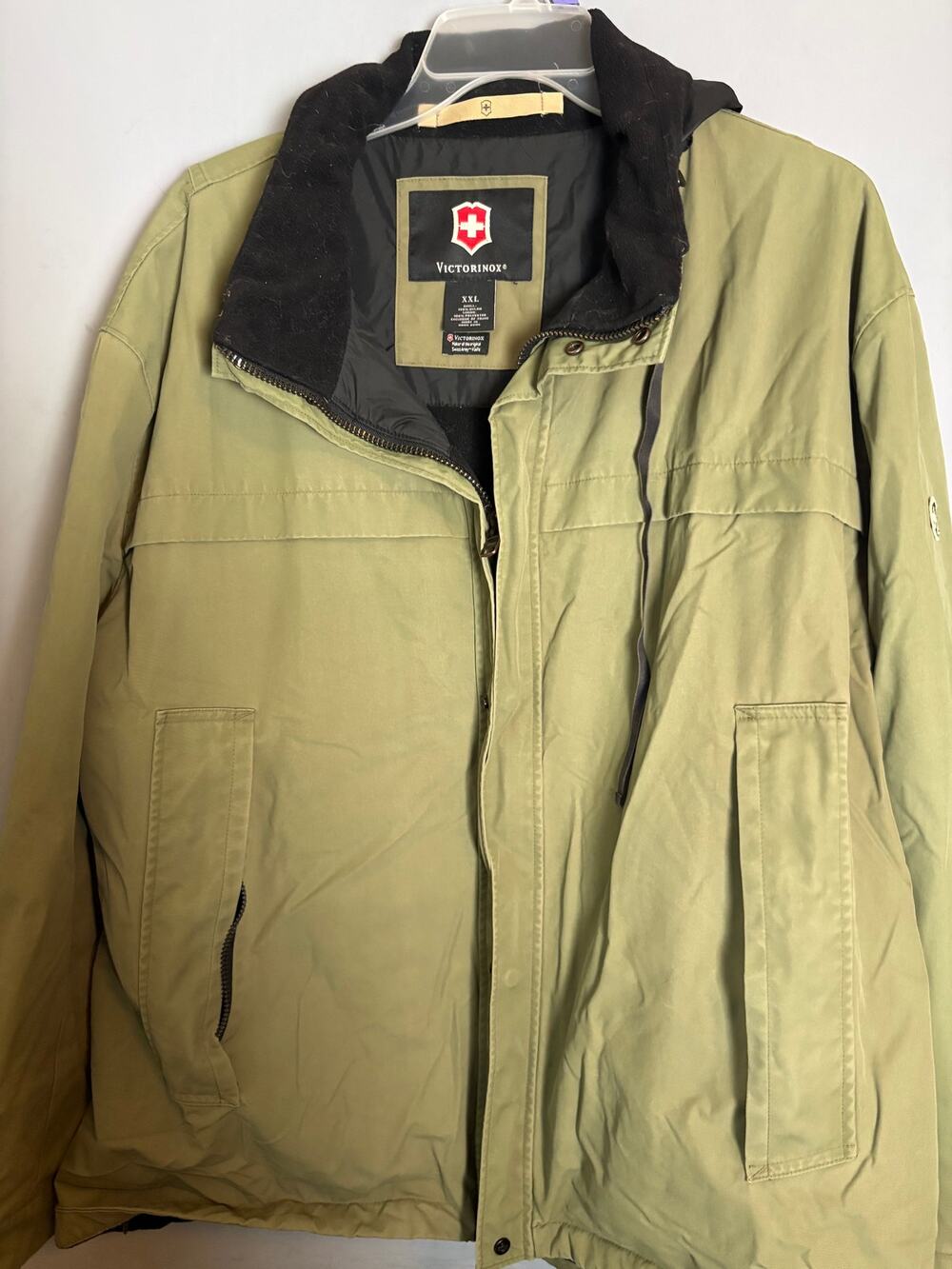 Victorinox Swiss Army Khaki Outdoor Jacket Size XXL
